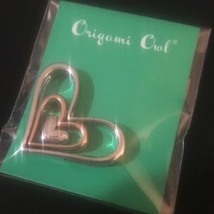 Origami Owl nesting hearts plate